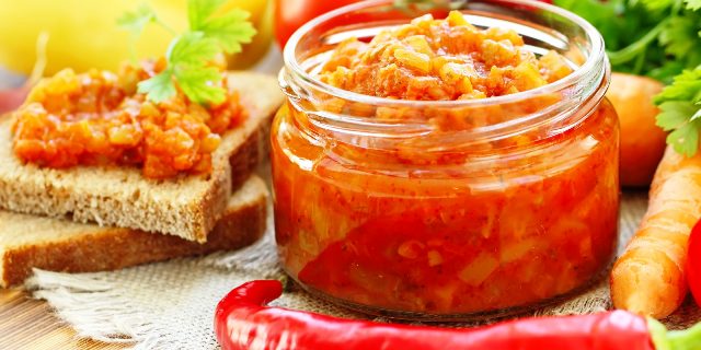 Острая кабачковая икра