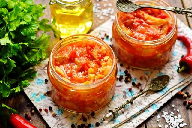 Закуска Анкл Бенс из кабачков