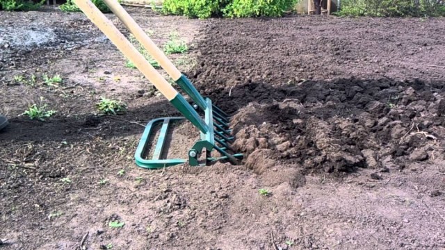 Чудо-лопата Крот для перекопки грядок